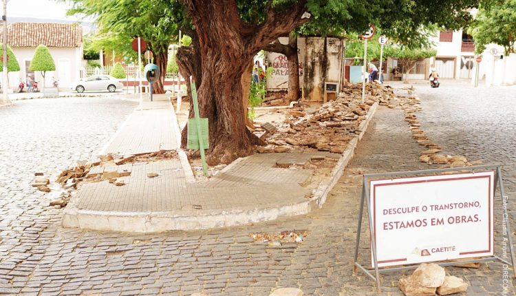 Governo Participativo realiza reforma da Praça Coronel Cazuzinha