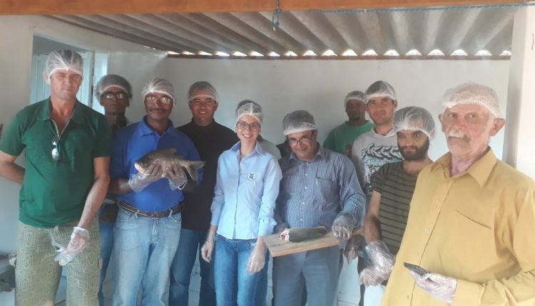 Prefeitura de Caetité realiza curso de piscicultura na comunidade de Juazeiro