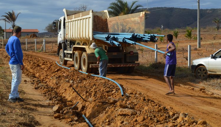Prefeitura de Caetité conclui sistema de abastecimento de água na Comunidade do Paraguai
