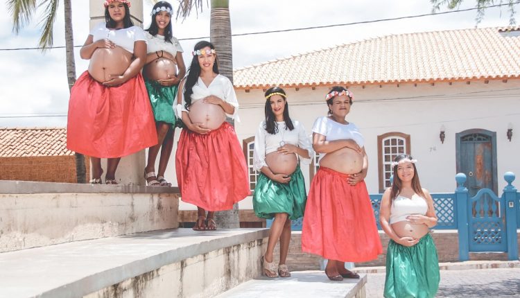 Governo Participativo realiza ensaio fotográfico com grávidas do CRAS