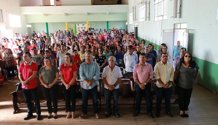 Prefeitura de Caetité realiza reunião com 390 famílias pré-selecionadas para o Programa Minha Casa Minha Vida