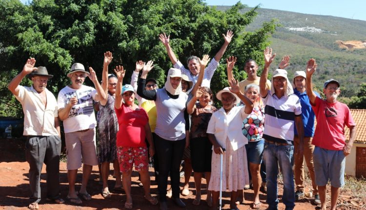 Prefeitura realiza curso de agroecologia e horta econômica com agricultores da comunidade de Água Quente