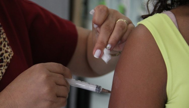 Campanha de vacinação contra sarampo com foco em crianças e jovens acontece em Caetité