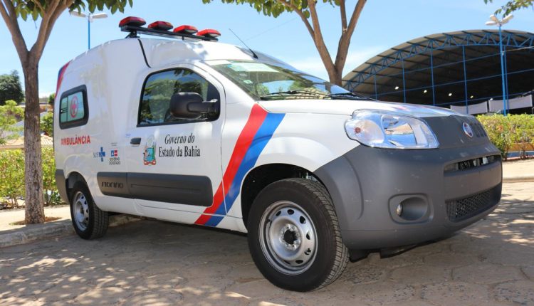 Prefeitura recebe nova ambulância que irá reforçar a estrutura de saúde no município